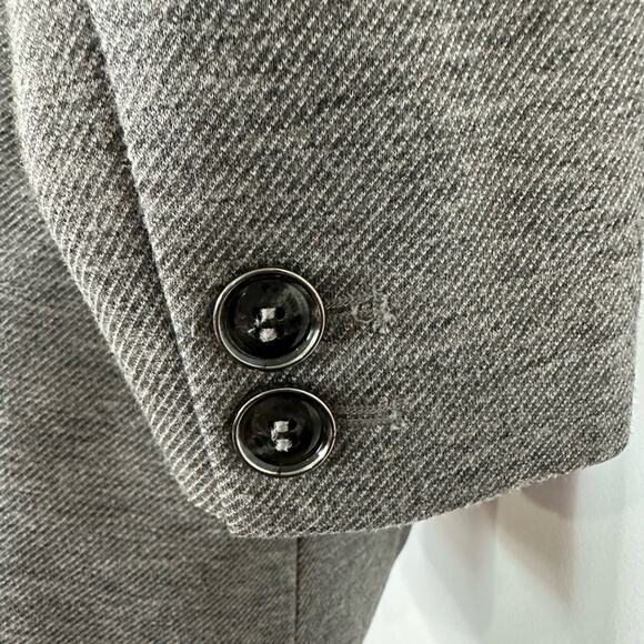 THE LIMITED Size Small Gray Suit Jacket, Blazer, 3/4 Ruched Sleeves, One Button - Picture 7 of 9